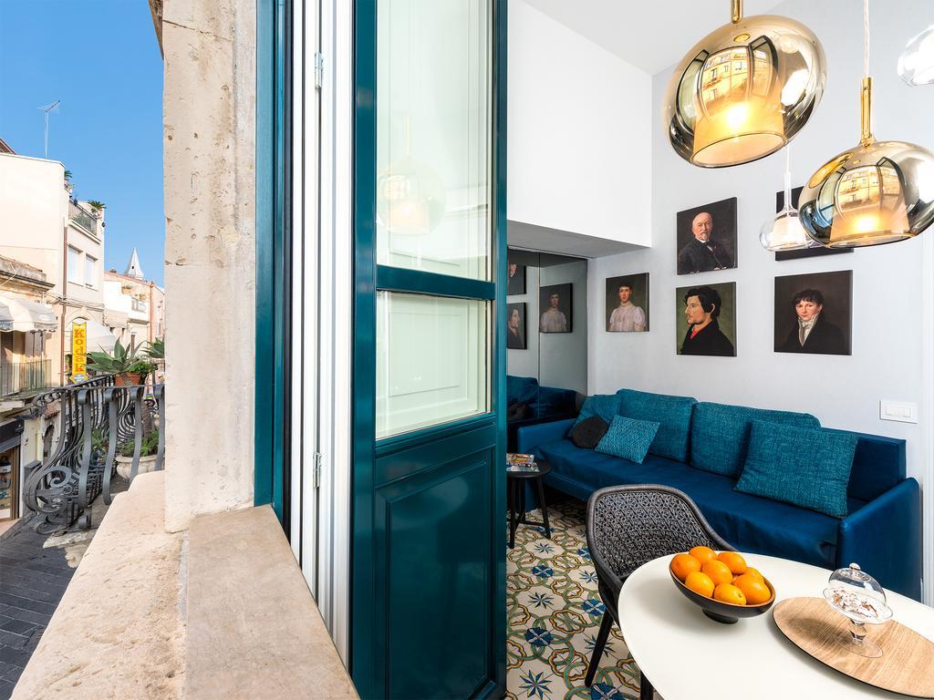 Varo Apartment Таормина Екстериор снимка