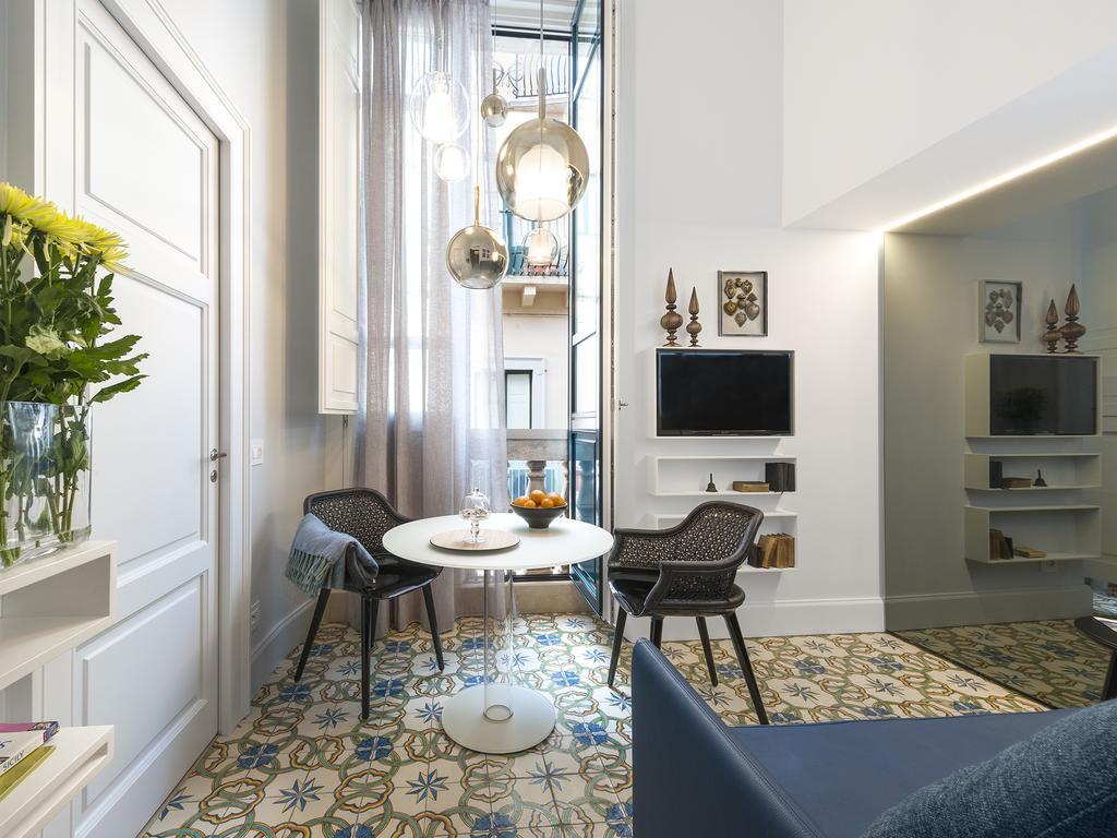 Varo Apartment Таормина Екстериор снимка